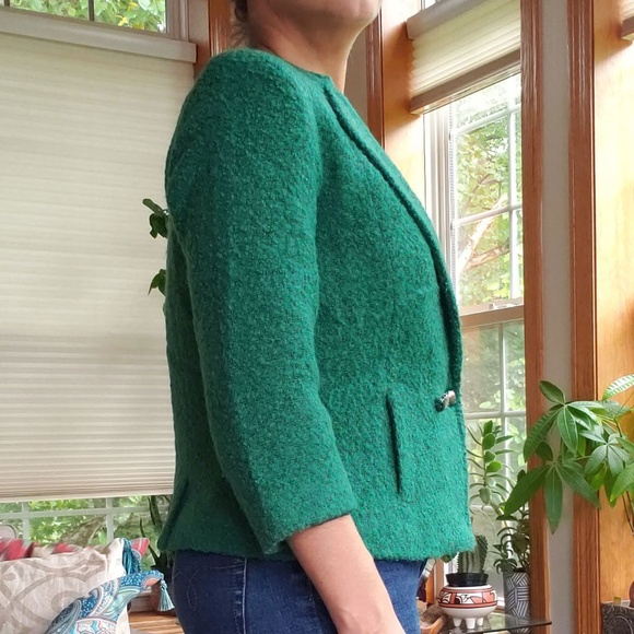 CAbi Kelly Green Ivy Wool Blend Boucle Blazer - Picture 3 of 8
